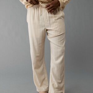 American NWT Size Small Eagle Outfitters Cream Pinstripe Wide-Leg Pants unisex